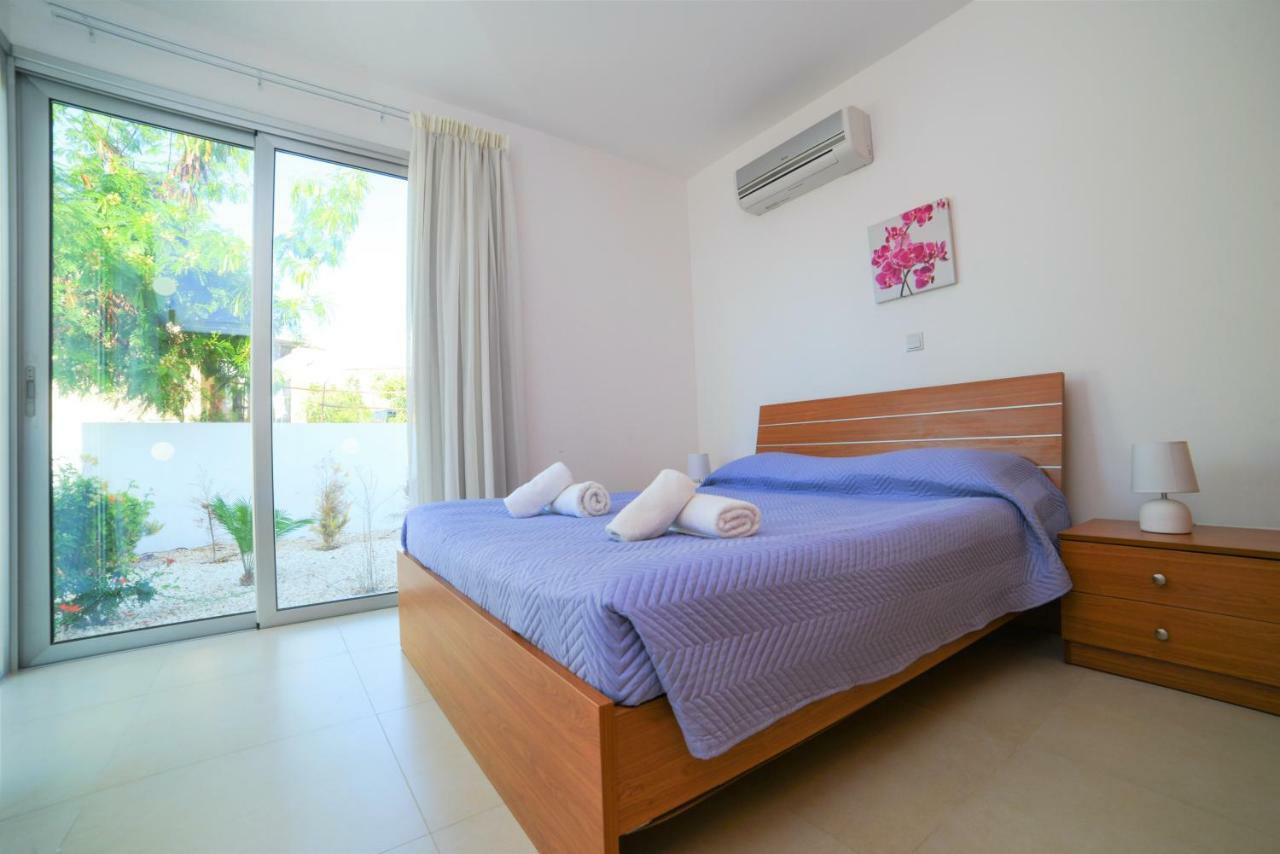 Coral Bay Villa 10 Eksteriør bilde