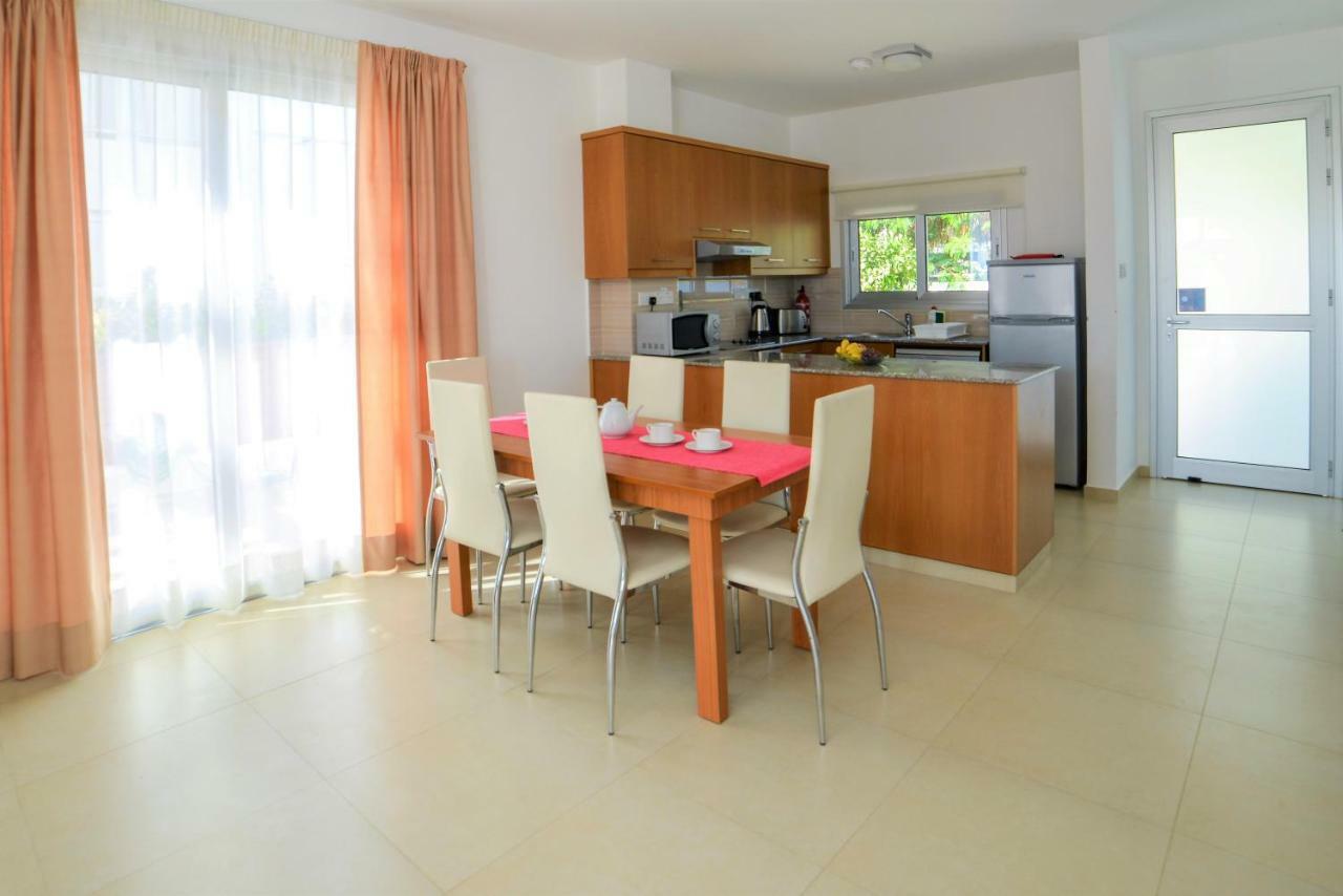 Coral Bay Villa 10 Eksteriør bilde
